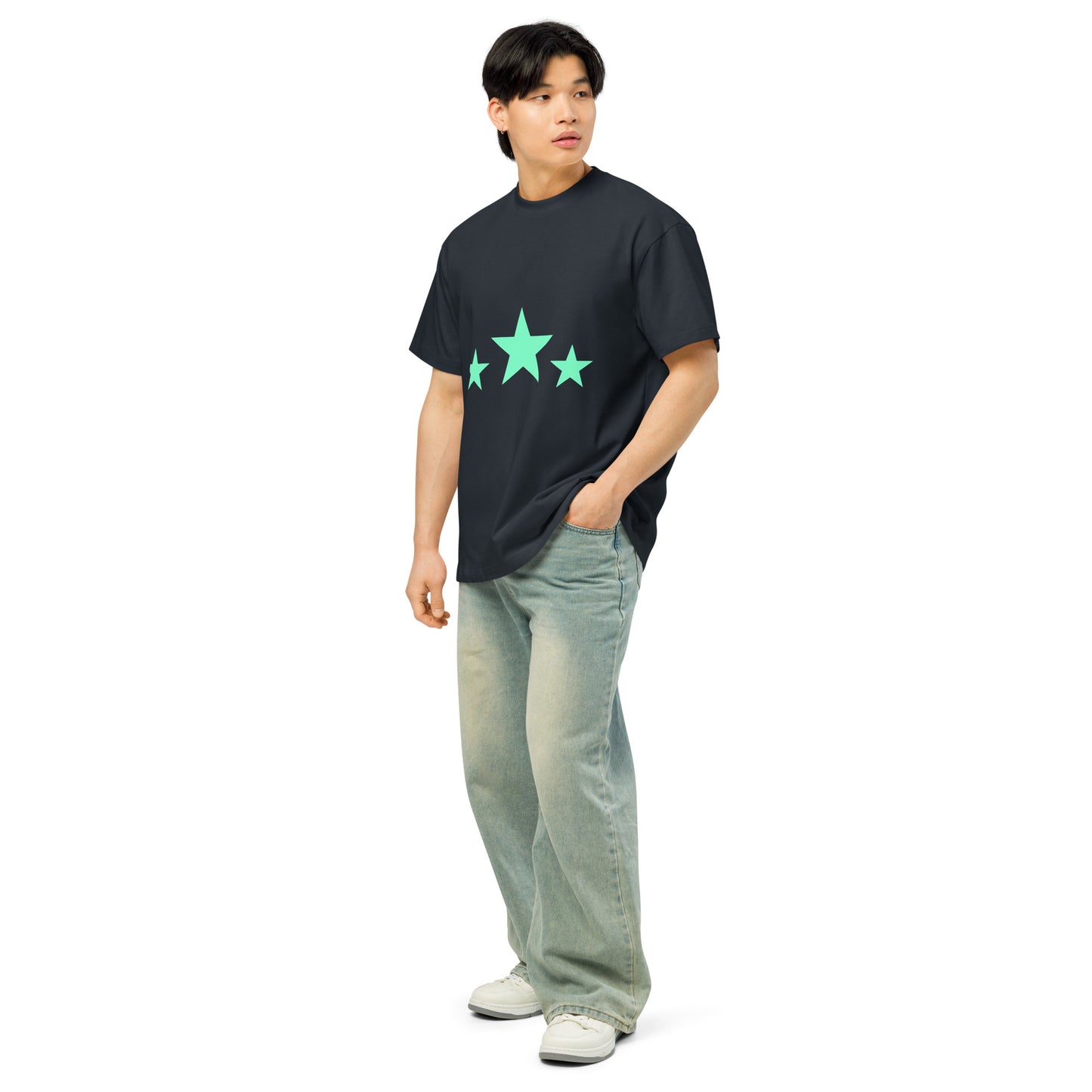 Men’s box tee.