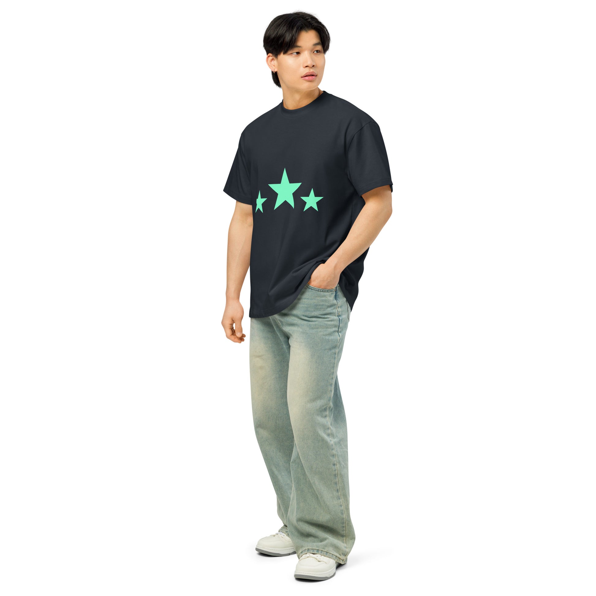 Men’s box tee.