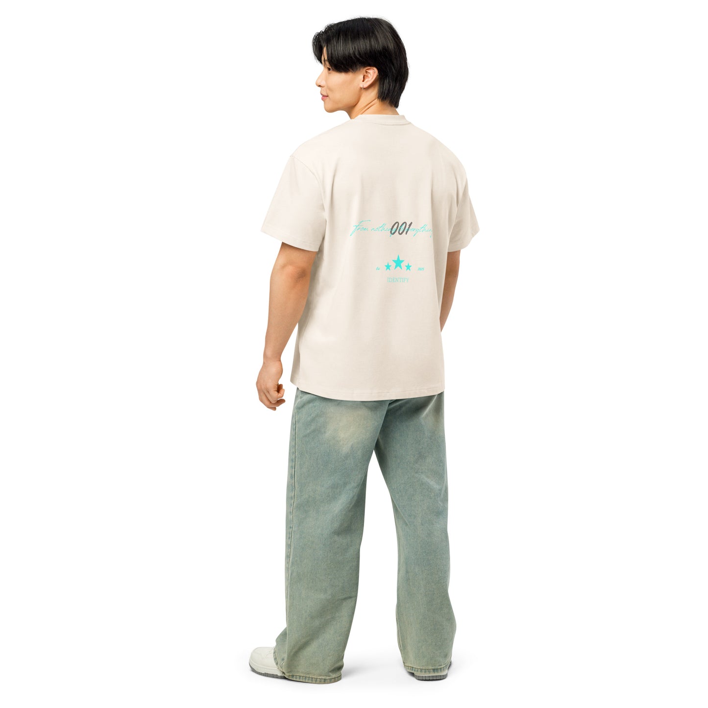 Men’s box tee.