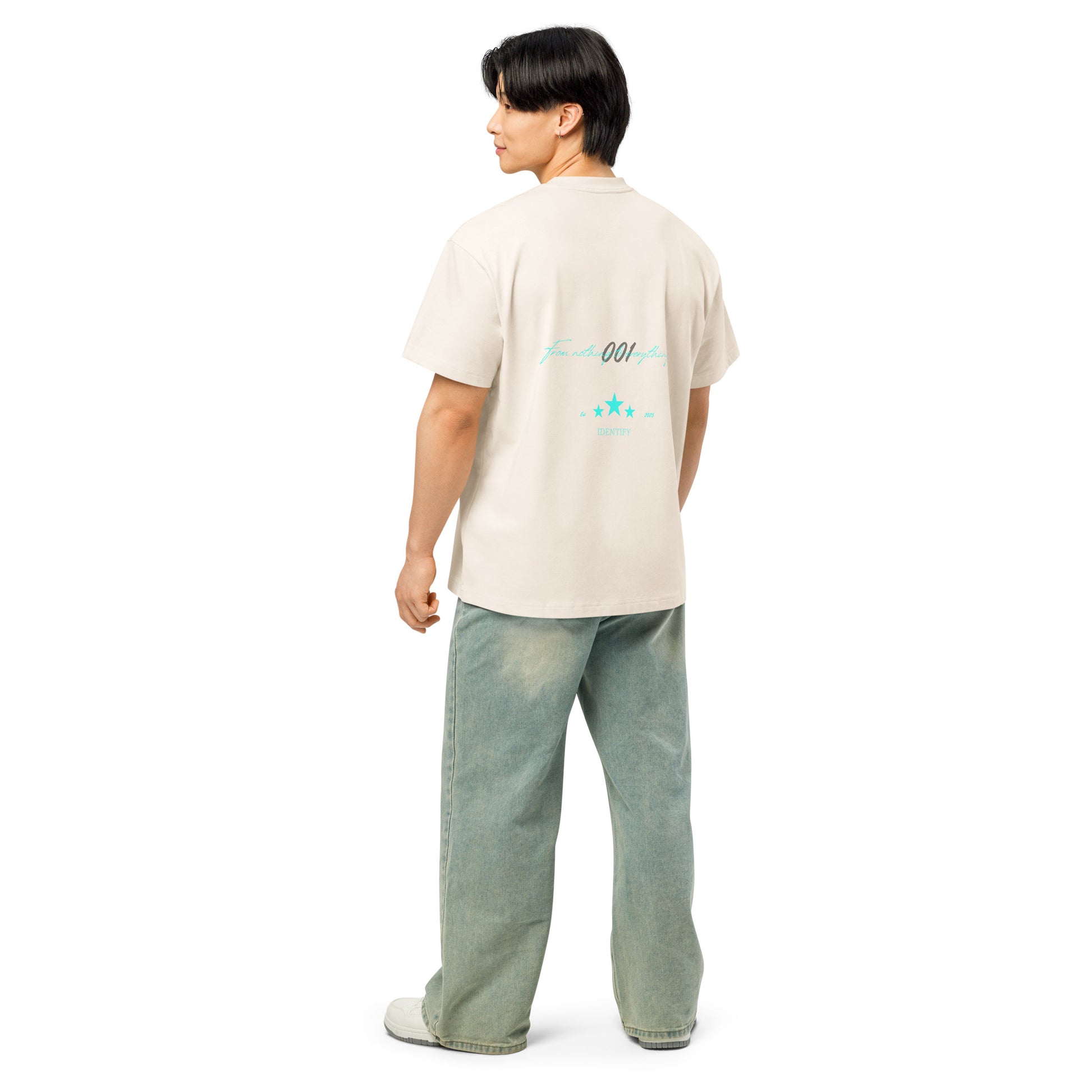 Men’s box tee.