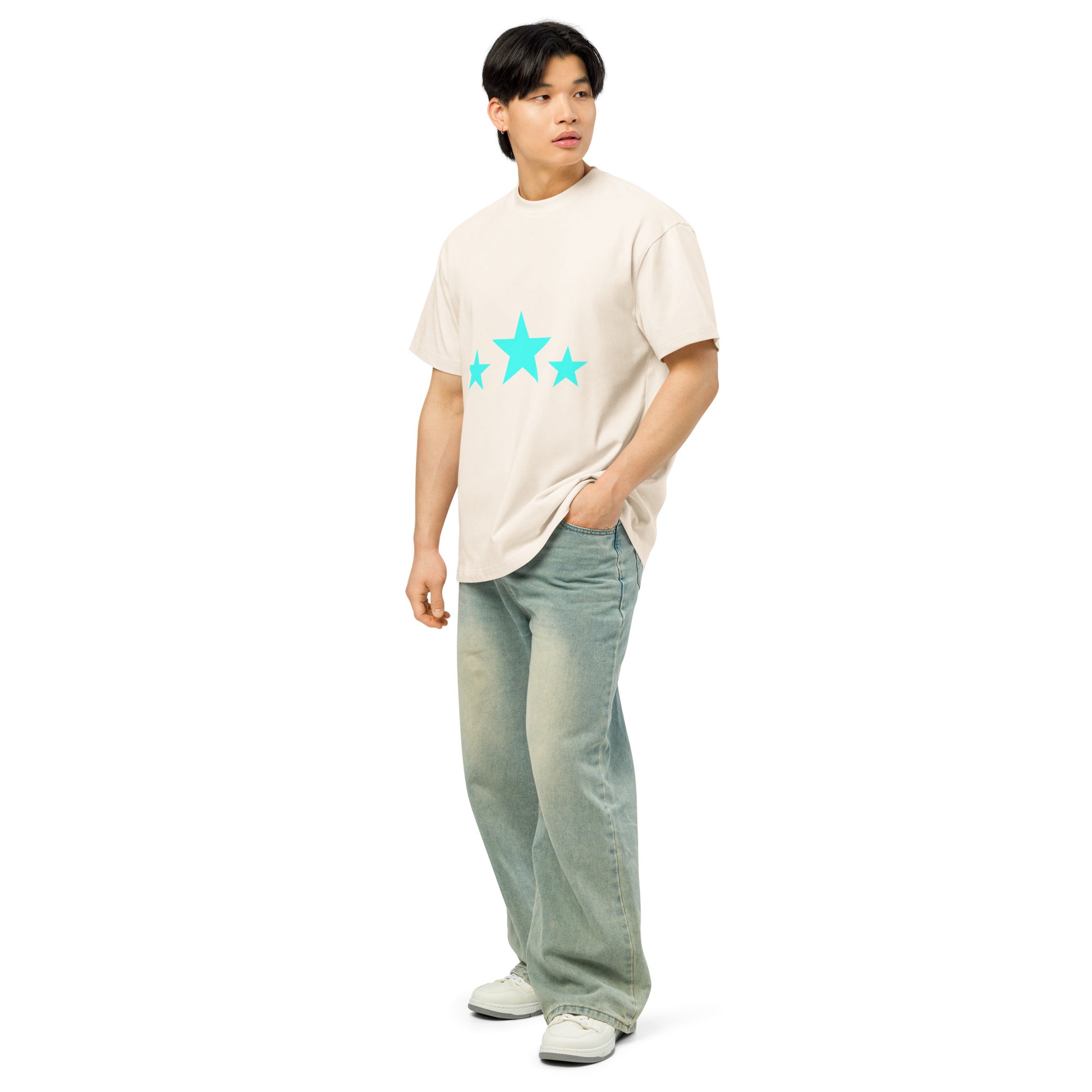 Men’s box tee.